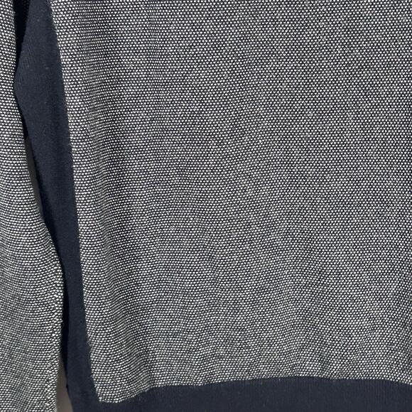 Vince. Classic Luxe Soft Wool Cashmere Crewneck Sweater Gray Navy Men’s Small - Picture 3 of 8